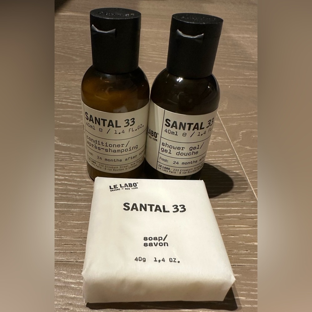 Le Labo Santal 33 Conditioner, Shower Gel & Soap unisex